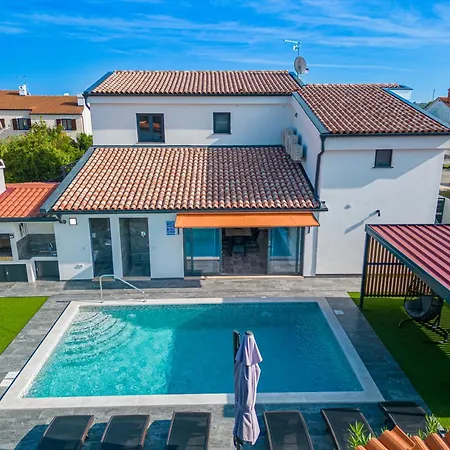 Paradise Villa